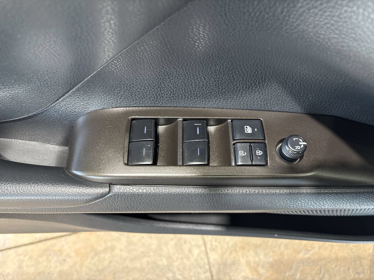 Certified 2022 Toyota Camry LE FWD image 13