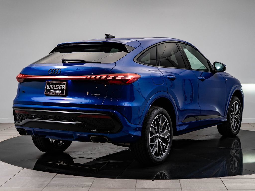 New 2026 Audi Q5 Premium Plus AWD/4WD image 10