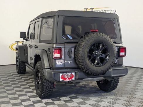 Used 2022 Jeep Wrangler Unlimited Sport AWD/4WD image 4