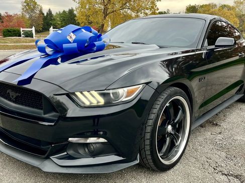 Used 2016 Ford Mustang GT w/ GT Performance Package image 1