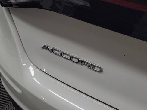 Certified 2024 Honda Accord LX image 9