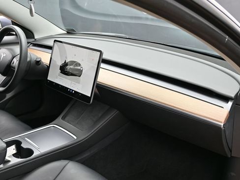 Used 2023 Tesla Model 3 Standard Range RWD image 36