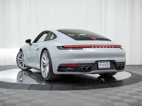 Certified 2024 Porsche 911 Carrera RWD image 39