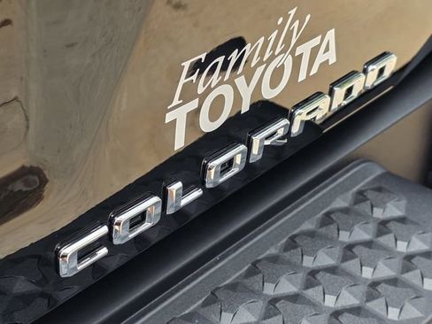 Used 2026 Chevrolet Colorado LT w/ LT Convenience Package RWD image 8