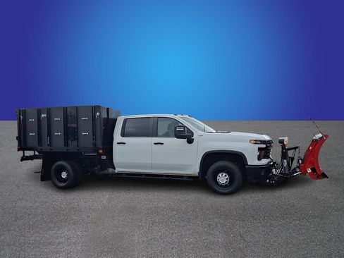Used 2024 Chevrolet Silverado 3500 W/T w/ WT Convenience Package AWD/4WD image 4