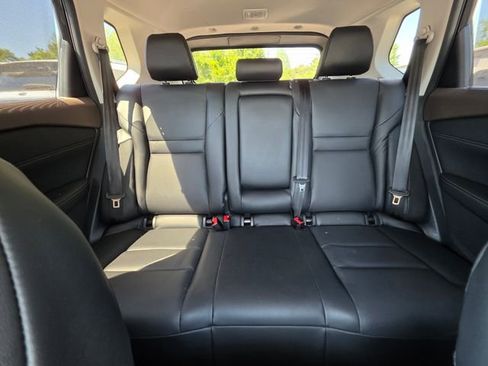 Used 2022 Nissan Rogue SV w/ SV Premium Package image 29