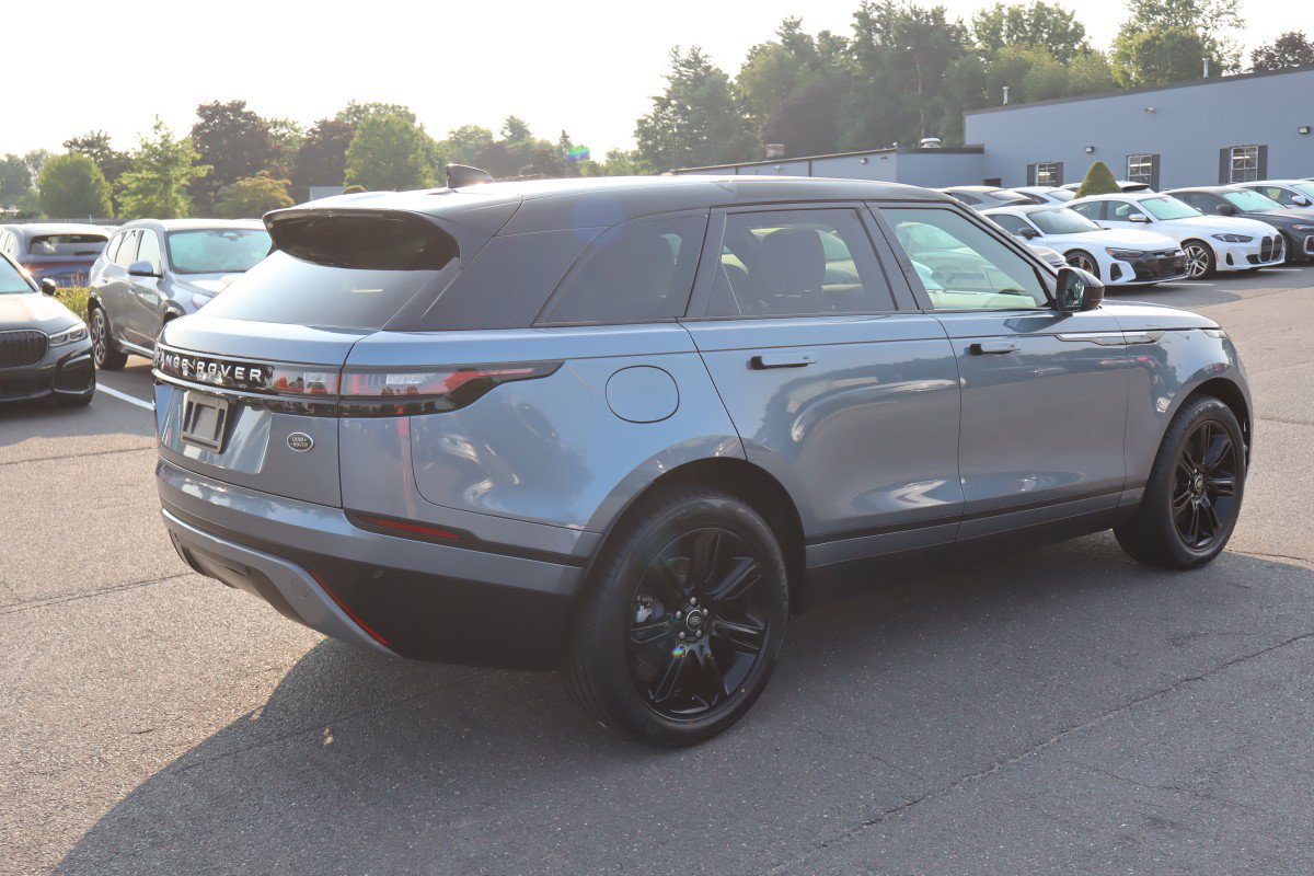 Used 2022 Land Rover Range Rover Velar S AWD/4WD image 5