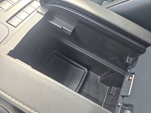 Used 2022 Toyota Highlander XLE image 65