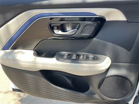 Used 2025 Acura ADX A-Spec image 25