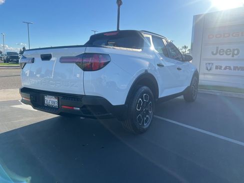 Used 2022 Hyundai Santa Cruz SEL w/ Activity Package image 13