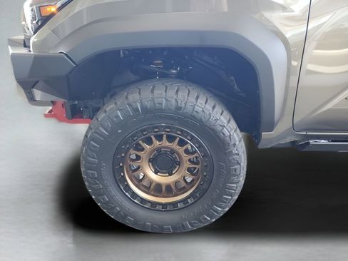New 2025 Toyota Tacoma TRD Off-Road image 18