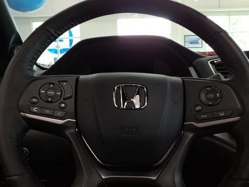 Certified 2025 Honda Passport EX-L image 22