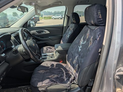 Used 2019 Chevrolet Traverse LT AWD/4WD image 7