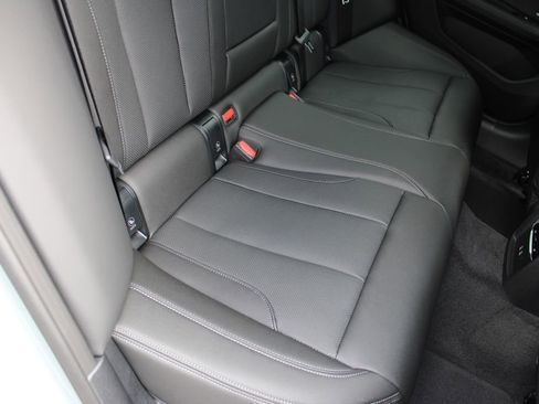 New 2026 BMW 430i xDrive w/ M Sport Package image 26