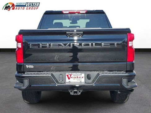 New 2026 Chevrolet Silverado 1500 Custom w/ Turbomax Blackout Package image 7