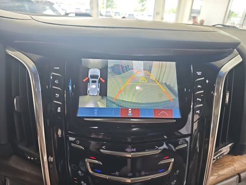 Certified 2017 Cadillac Escalade ESV Premium Luxury AWD/4WD image 29