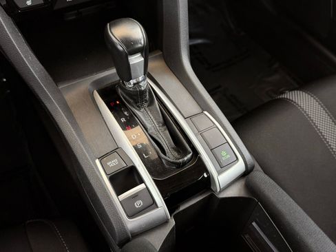 Used 2019 Honda Civic EX image 38