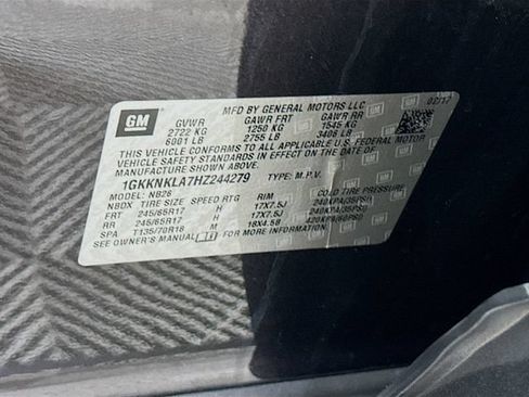 Used 2017 GMC Acadia SLE FWD image 36
