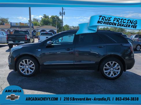 Certified 2020 Cadillac XT5 Sportv w/ LPO, Floor Liner Package AWD/4WD image 7