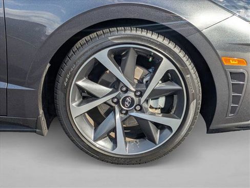 Used 2021 Hyundai Sonata SEL Plus w/ Tech Package image 21