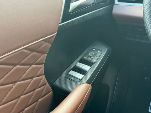 New 2026 Mitsubishi Outlander SEL image 7