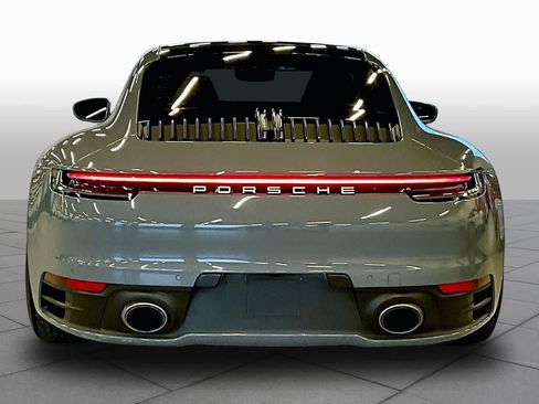 Used 2023 Porsche 911 Carrera RWD image 5