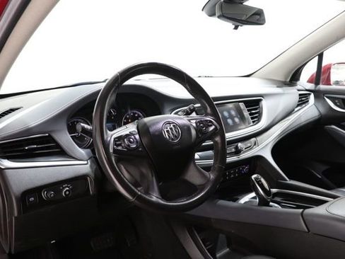 Used 2019 Buick Enclave Essence FWD image 13