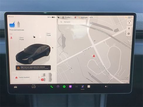 Used 2025 Tesla Model 3 Long Range image 22