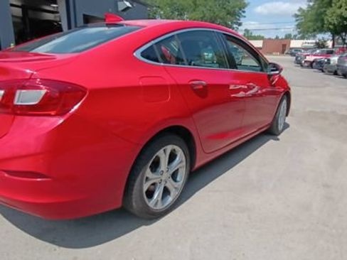 Used 2016 Chevrolet Cruze Premier FWD image 8