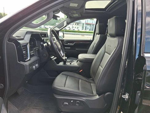 Used 2024 GMC Sierra 1500 Denali w/ Denali Reserve Package AWD/4WD image 13