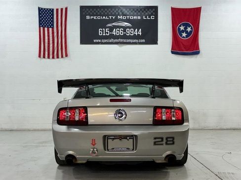 Used 2009 Ford Mustang GT Premium RWD image 6