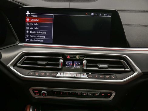 Used 2022 BMW X6 xDrive40i w/ Executive Package AWD/4WD image 14