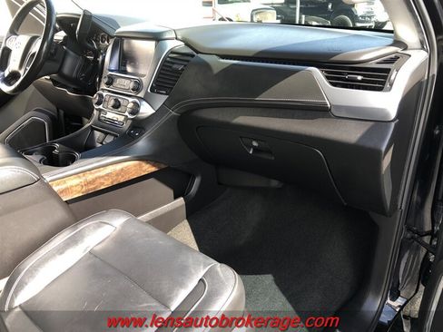 Used 2018 Chevrolet Tahoe LT w/ Luxury Package AWD/4WD image 24
