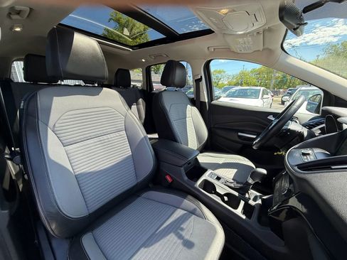 Used 2017 Ford Escape SE w/ Equipment Group 201A AWD/4WD image 50