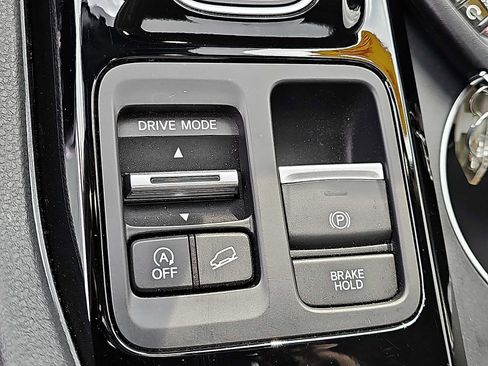 Used 2023 Honda Pilot Elite image 28