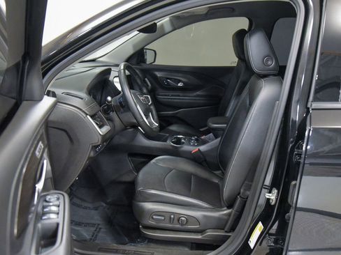 Used 2023 GMC Terrain SLT w/ Tech Package AWD/4WD image 16