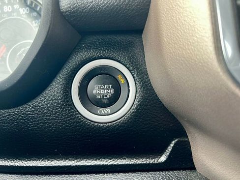 Used 2021 RAM 1500 Laramie image 21