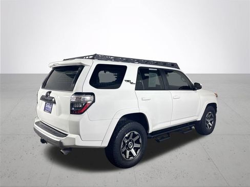 Used 2021 Toyota 4Runner TRD Off-Road AWD/4WD image 6