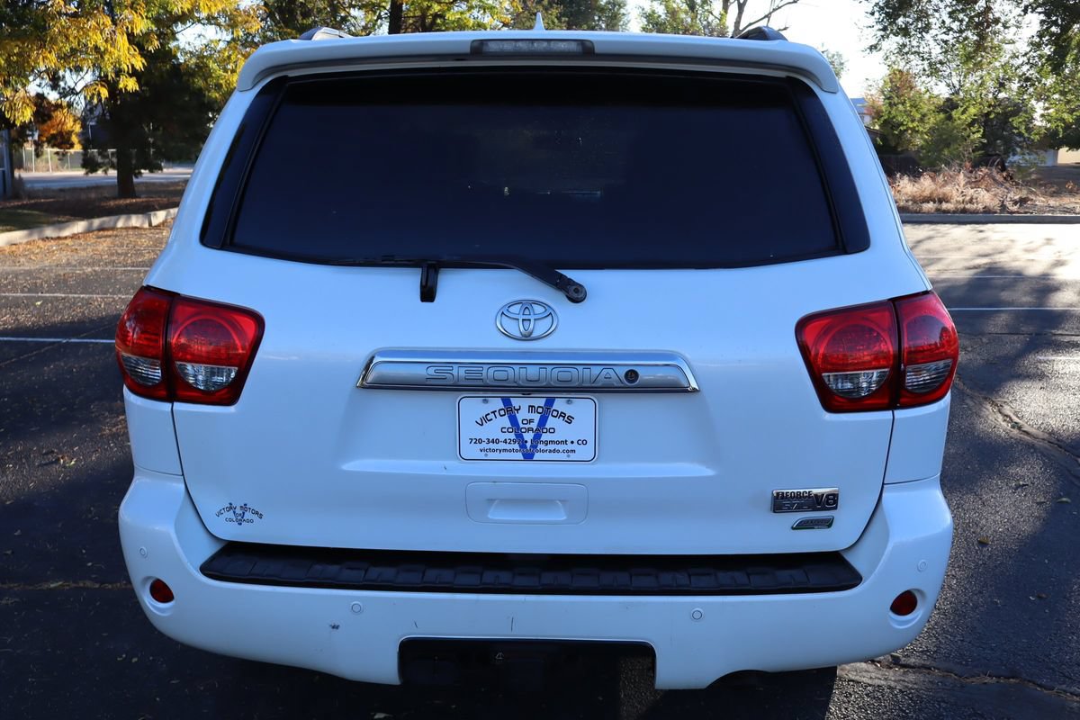 Used 2013 Toyota Sequoia Platinum AWD/4WD image 6