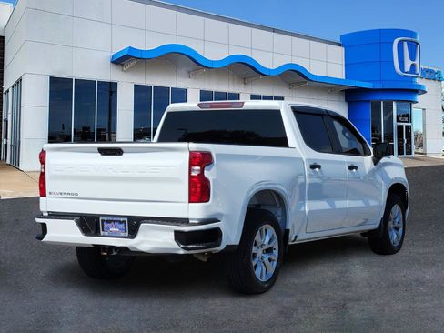 Used 2022 Chevrolet Silverado 1500 Custom image 5