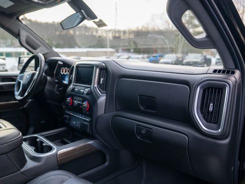 Used 2019 Chevrolet Silverado 1500 LT Trail Boss image 13