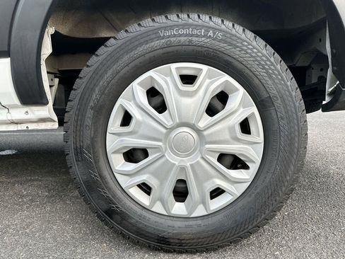 Used 2024 Ford Transit 250 Low Roof w/ Exterior Upgrade Package image 27