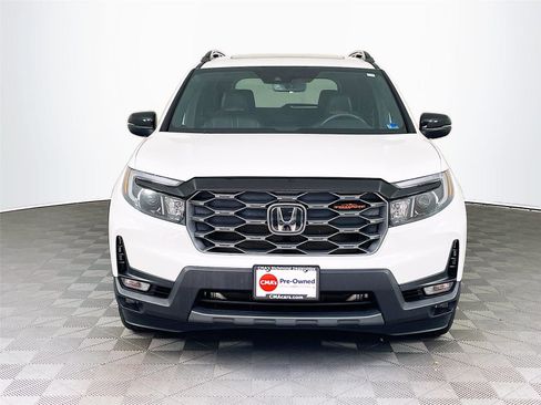 Used 2022 Honda Passport TrailSport image 2