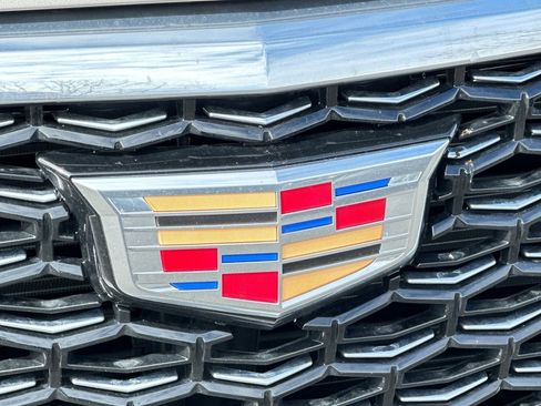 Used 2024 Cadillac XT4 Premium Luxury image 43