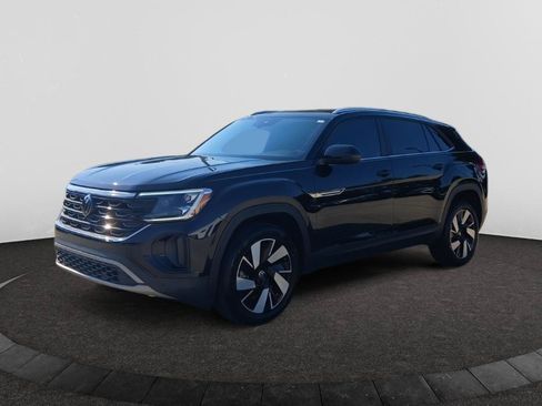 Certified 2024 Volkswagen Atlas Cross Sport SE AWD/4WD image 3