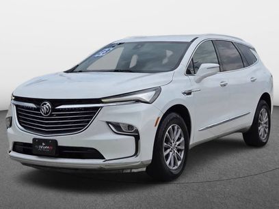 Used 2023 Buick Enclave Essence