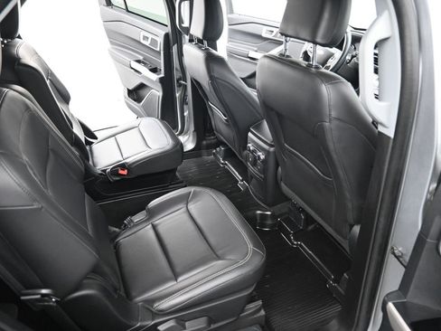 Certified 2023 Ford Explorer XLT w/ Equipment Group 202A image 30