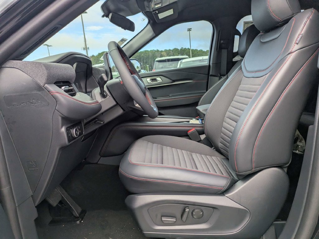 New 2026 Ford Explorer ST-Line RWD image 22