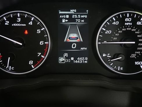 Certified 2025 Subaru Forester Premium AWD/4WD image 15