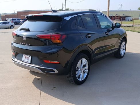 Used 2025 Buick Encore GX Preferred w/ Comfort Package AWD/4WD image 9